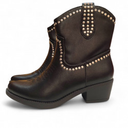 Botines camperos de chica con tachas en negro económicos-3