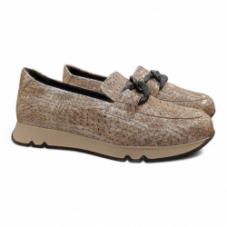 Mocasines cadena Doctor Cutillas charol beige