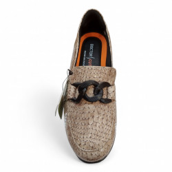 Mocasines cadena Doctor Cutillas charol beige-3