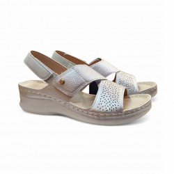 Sandalias para mujer mayor económicas plata con velcros-1