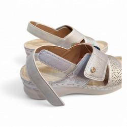Sandalias para mujer mayor económicas plata con velcros-2