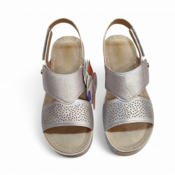Sandalias para mujer mayor económicas plata con velcros-3