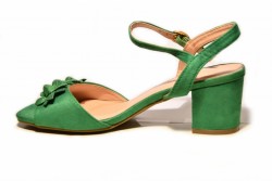 Sandalias verdes tacón bajo y ancho-3