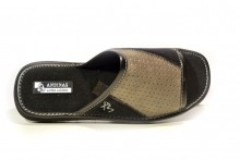 Zapatilla casa abierta Andinas picada gris y negro-2
