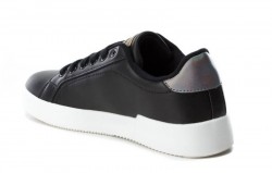 Zapatilla casual Refresh negro letras-3