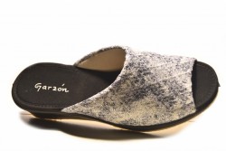 Zapatillas casa abiertas Garzón cuña negro-2