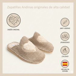 Zapatillas casa corazón Andinas beige para invierno-3