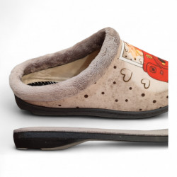 Zapatillas casa Plumaflex caperucita y lobo-3