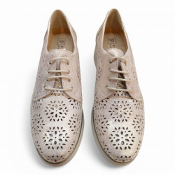 Zapatos blucher agujereados Pitillos con cuña en oro-2