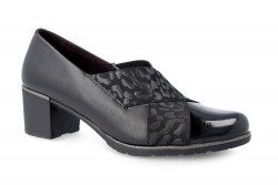 Zapatos Pitillos elásticos con tacón en negro-1