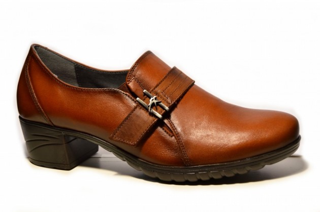 Zapato Fluchos Dynergy piel tacón cuero-1