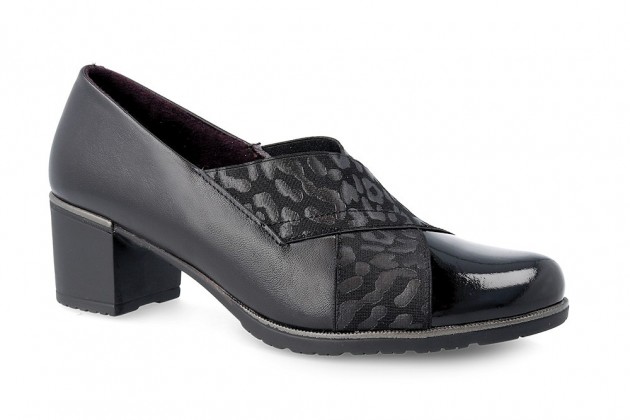 Zapatos Pitillos elásticos con tacón en negro-1